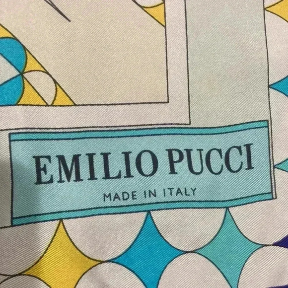 NWT Authentic Emilio Pucci Large Silk Made in Italy Fashion Abstract Scarf - Picture 5 of 8